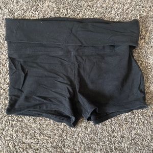 Womens shorts, BUNDLE 5/$22